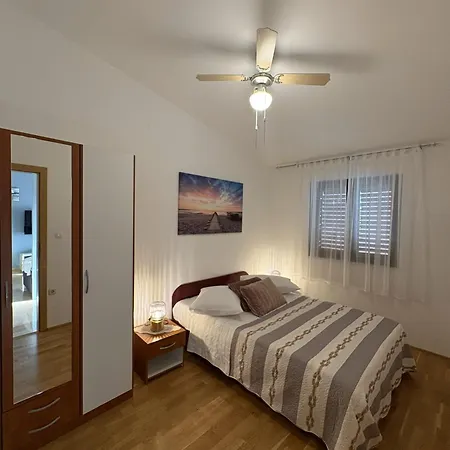 Apartament Idea Podstrana