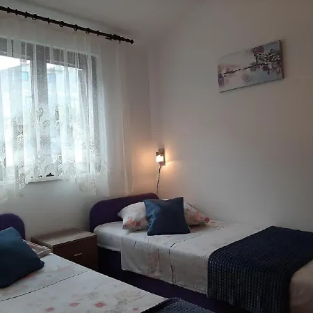 Apartment Idea Podstrana